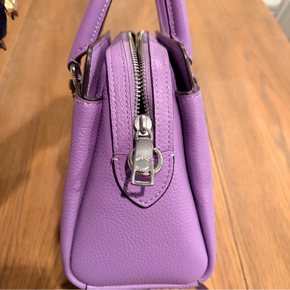 Coach Mini Darcie Carryall Purple Floral Women's Bag new with tag leather - Picture 3 of 10